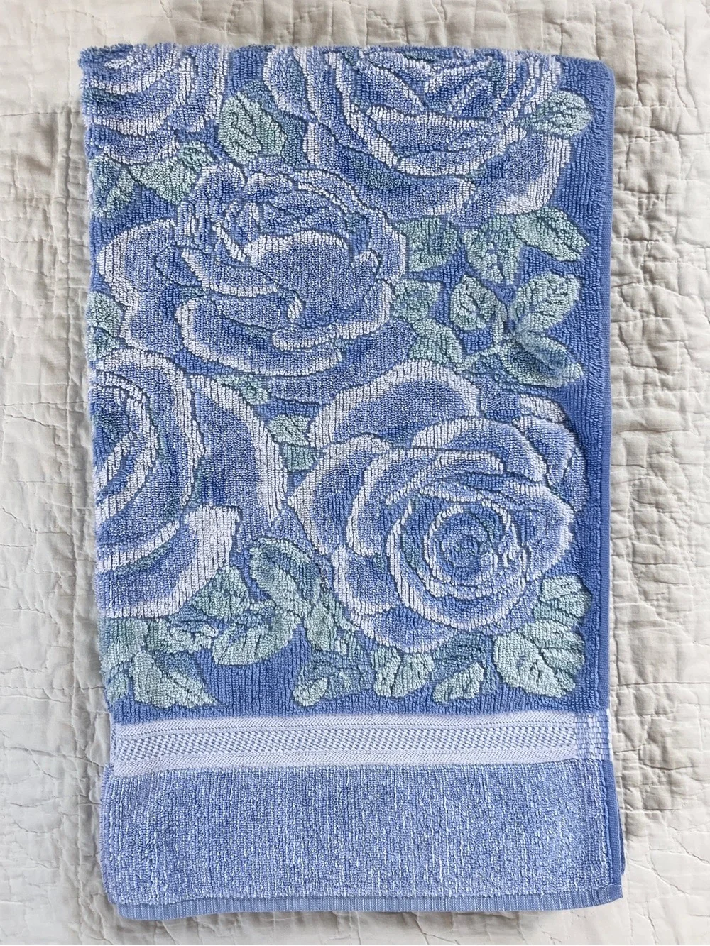 Vtg Fieldcrest Mills Royal Court Blue Green Sculpted Rose Cotton Bath Towel USA